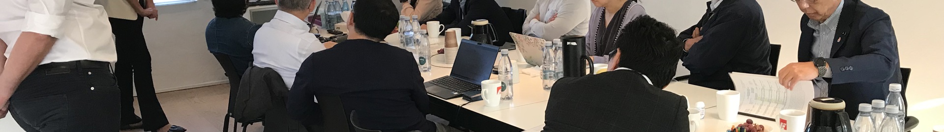 Japansk Delegation Louise Og Thor